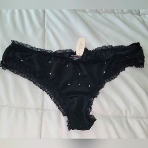 Victoria's Secret thong panties Size L